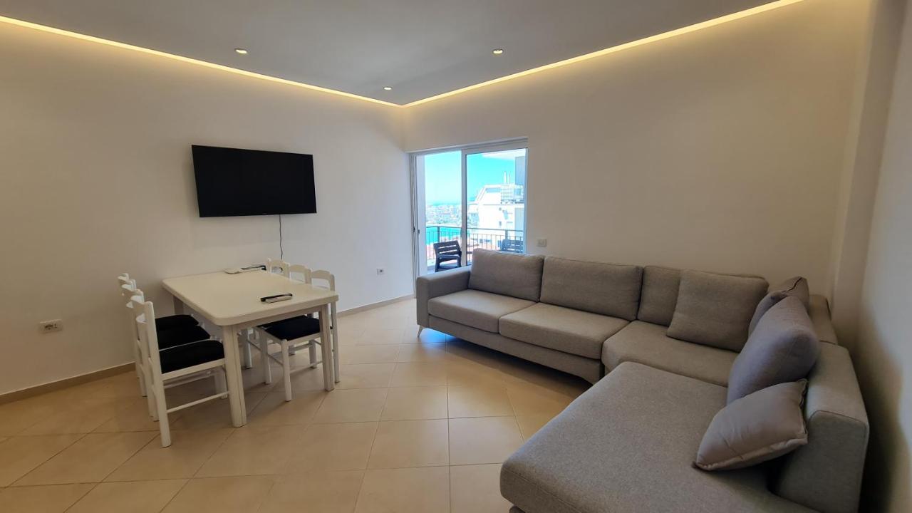 Sea And City View Apartment Sarandë Exteriör bild