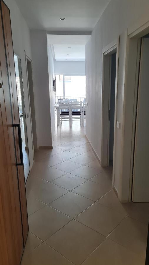 Sea And City View Apartment Sarandë Exteriör bild
