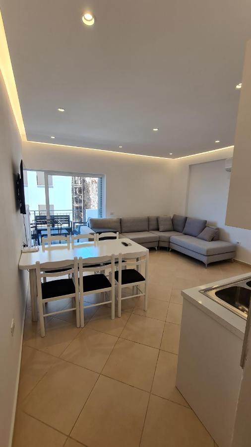 Sea And City View Apartment Sarandë Exteriör bild